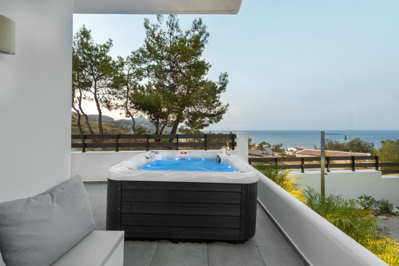 Anastasios House Stegna *